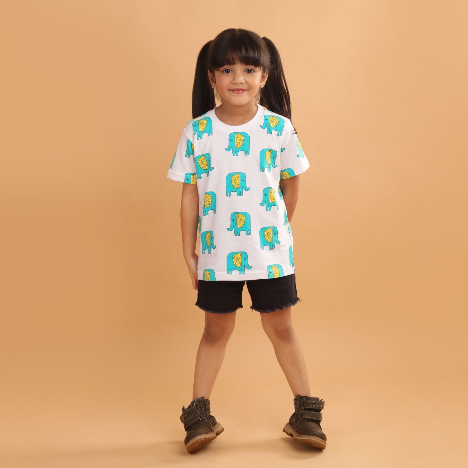 Girl - Elephant Print Short Sleeve Cotton T-Shirt & Shorts Set