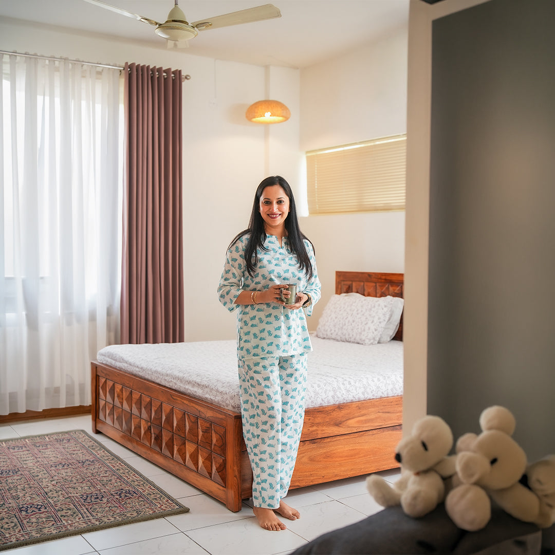 Good Doggo Women Pj Set