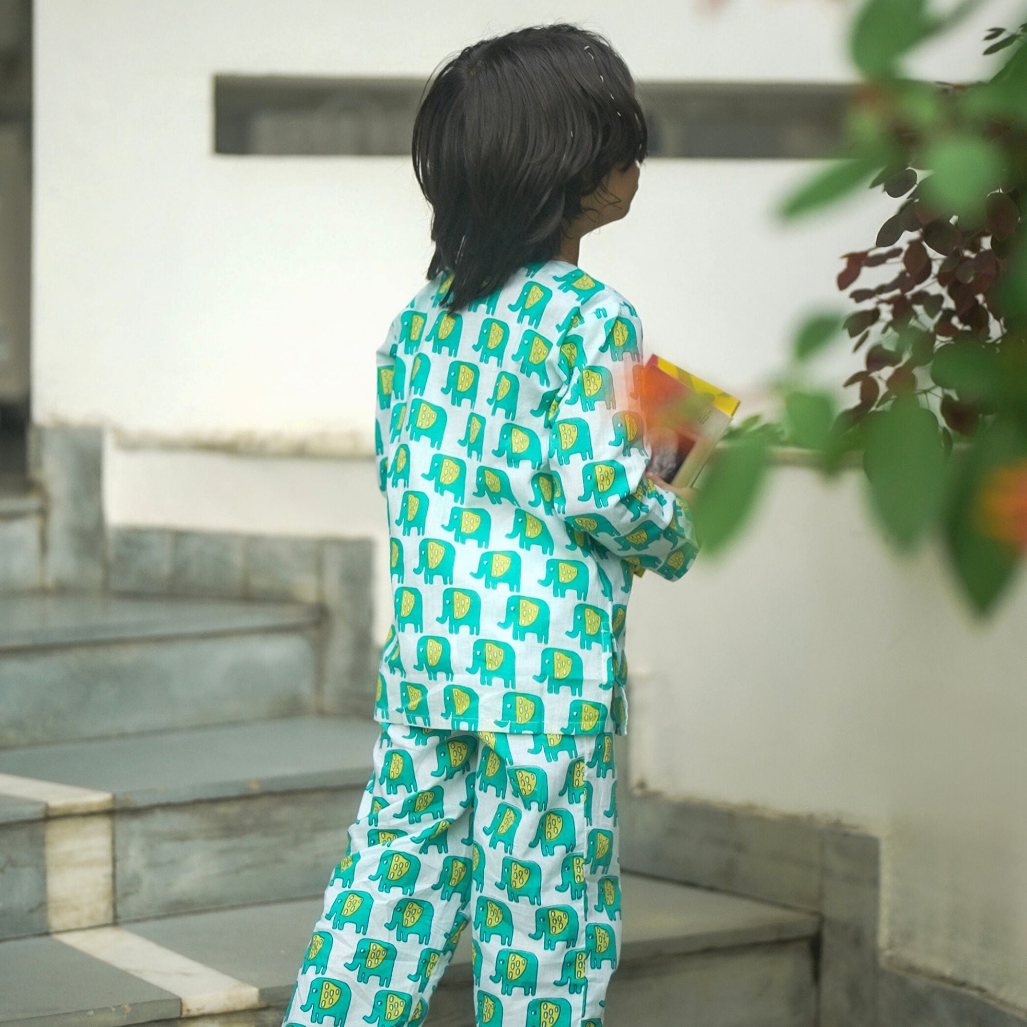 Manny  Mom & Kids Set