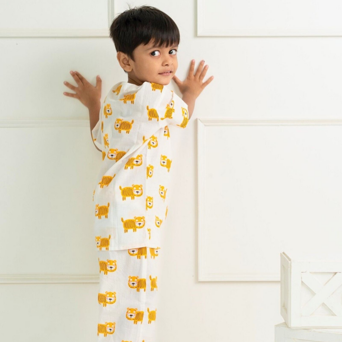 Tigger Night Suit Set